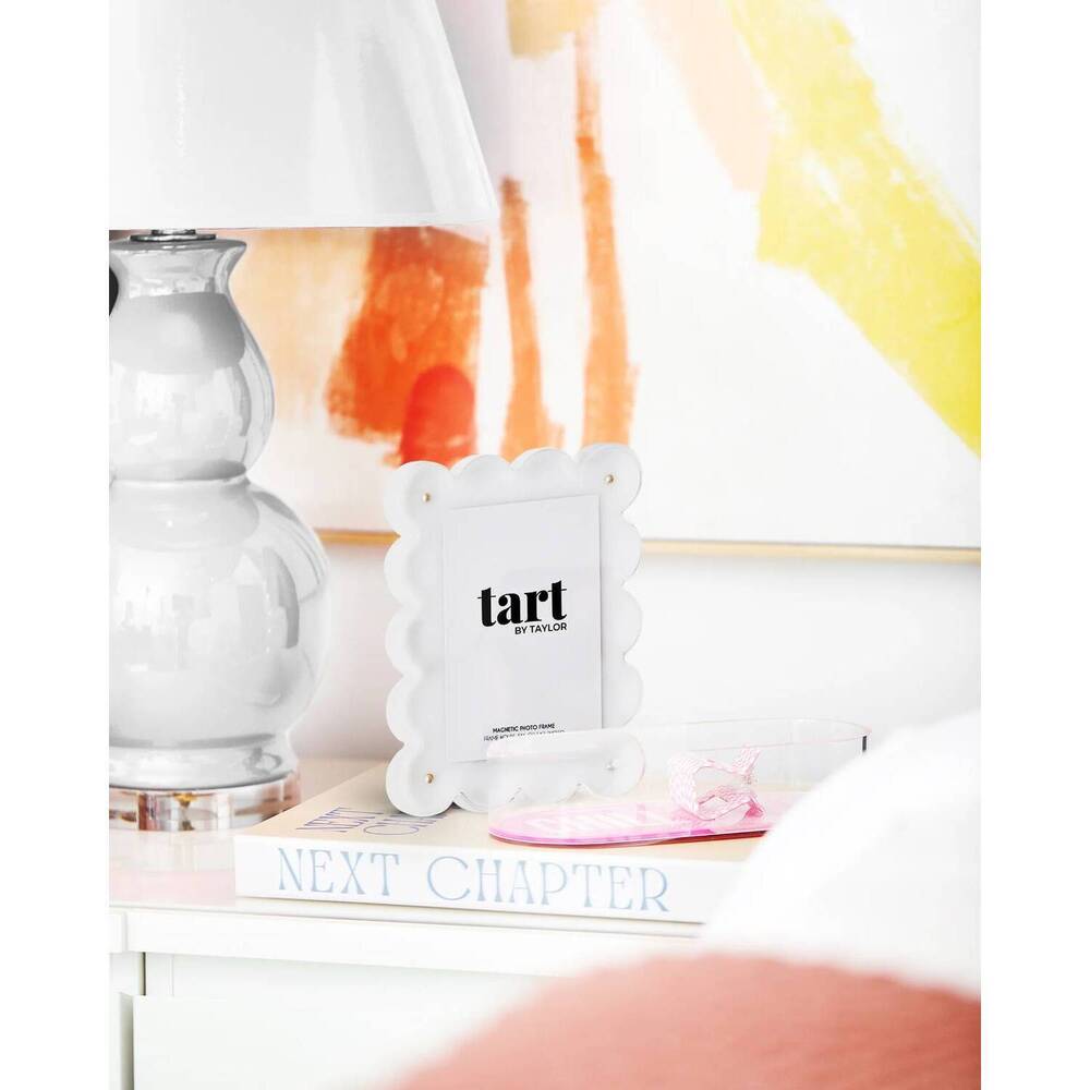 NEW TART BY TAYLOR acrylic picture frame in white